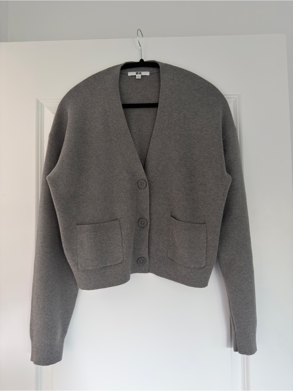 Uniqlo 100% Cotton Cardigan in heather gray